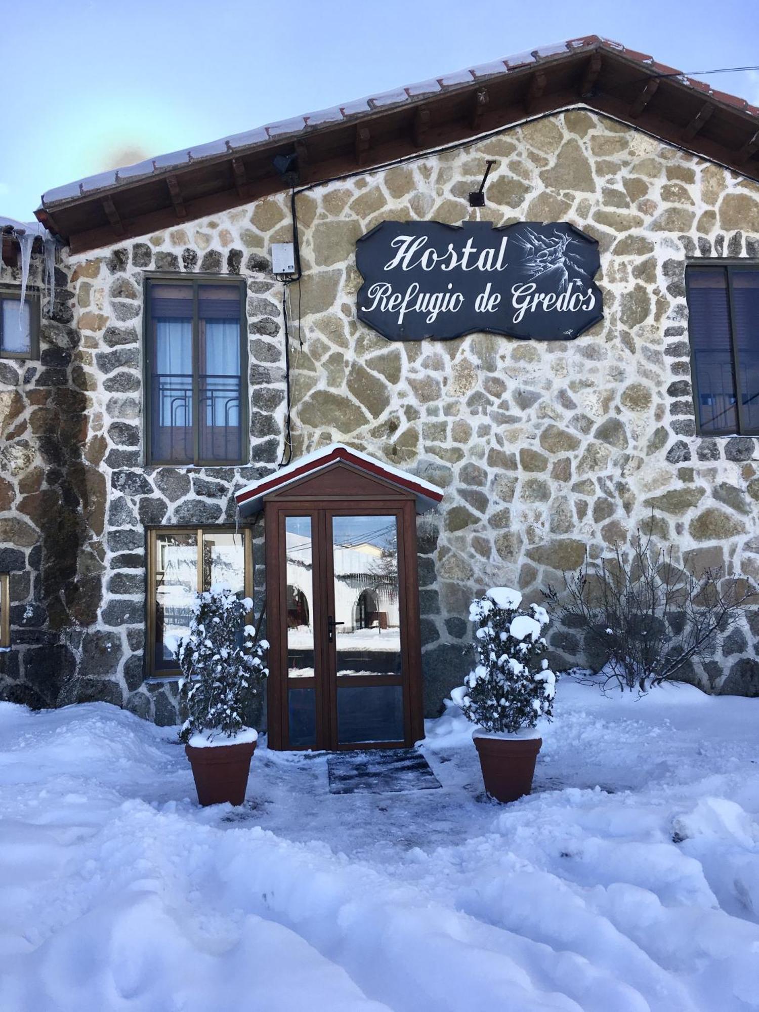Hostal Refugio De Gredos Navarredonda de Gredos Exterior foto